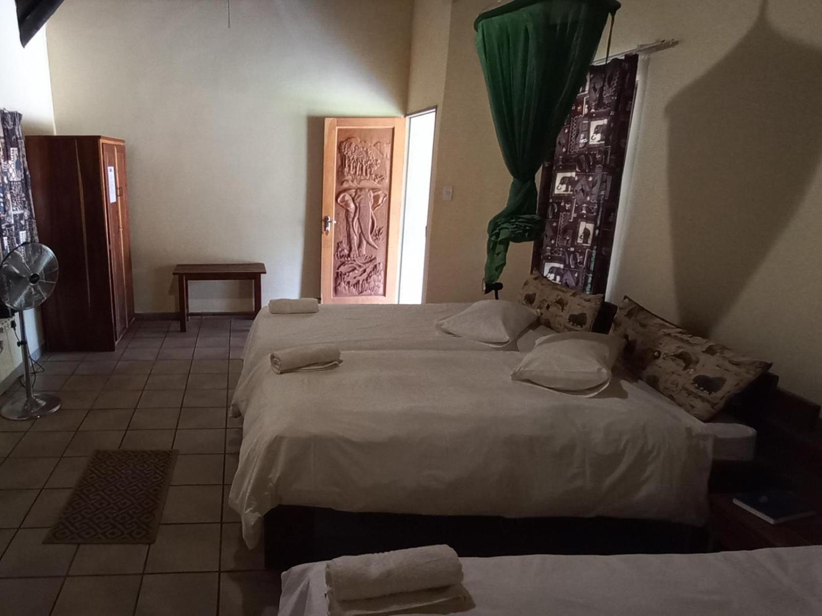 אוטג'ו Ombinda Country Lodge חדר תמונה