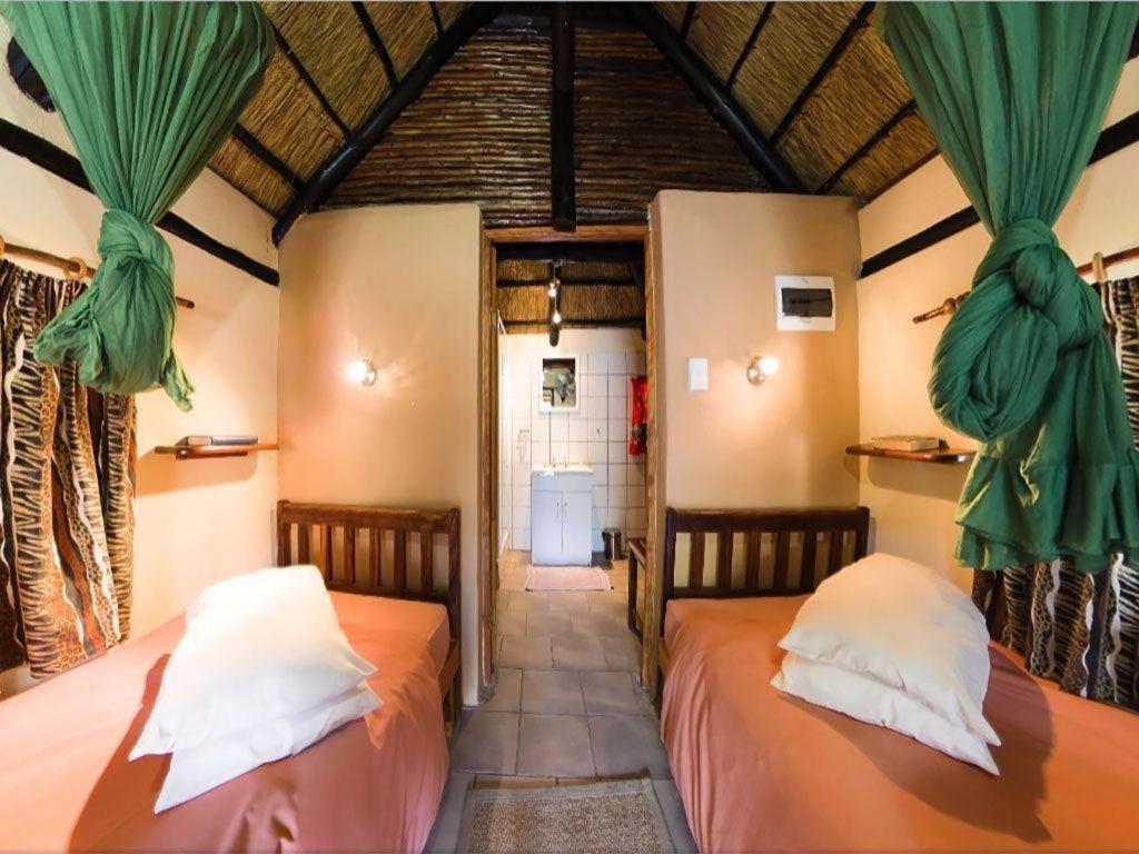 אוטג'ו Ombinda Country Lodge חדר תמונה