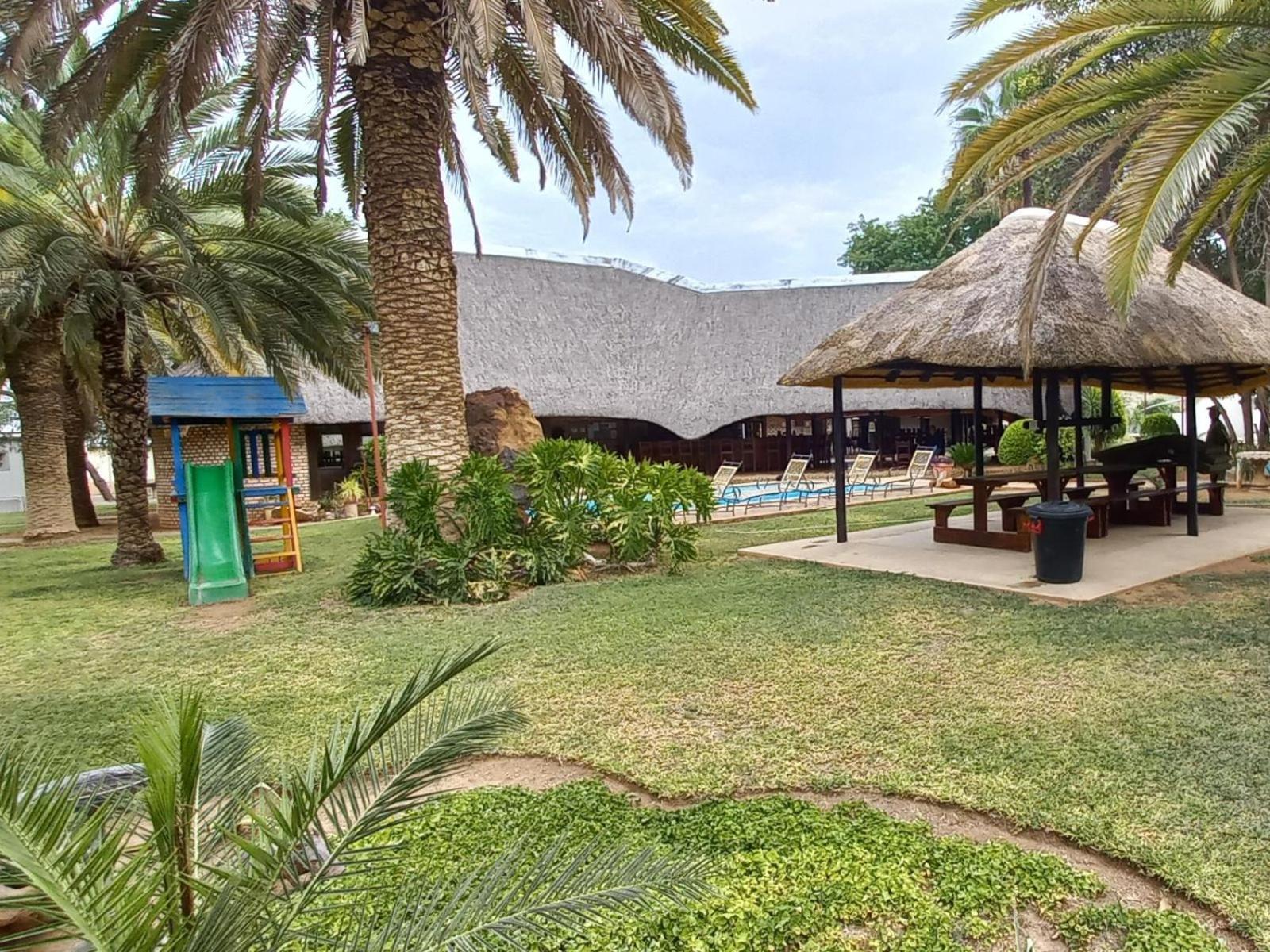 אוטג'ו Ombinda Country Lodge מראה חיצוני תמונה